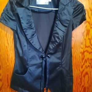 Dynamite short sleeve blazer/vest